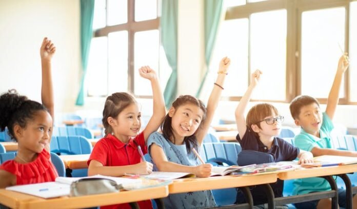 School learning | Photo Shutterstock