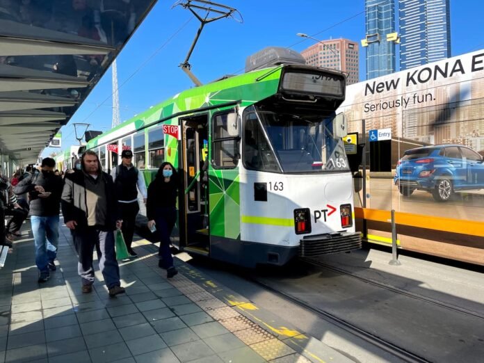 Melbourne CBD \ PHOTO: George Gregorio